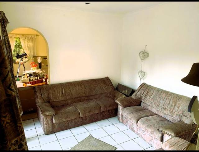 3 BEDROOM HOUSE FOR SALE IN SUNWARD PARK